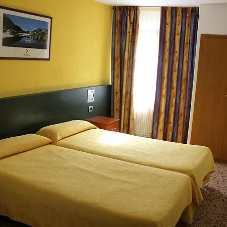 Avanti 3*