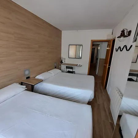 Avanti Pas De La Casa