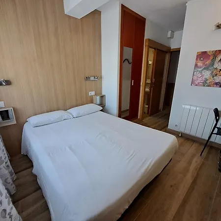Avanti Pas De La Casa