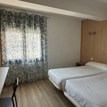 Avanti Pas De La Casa
